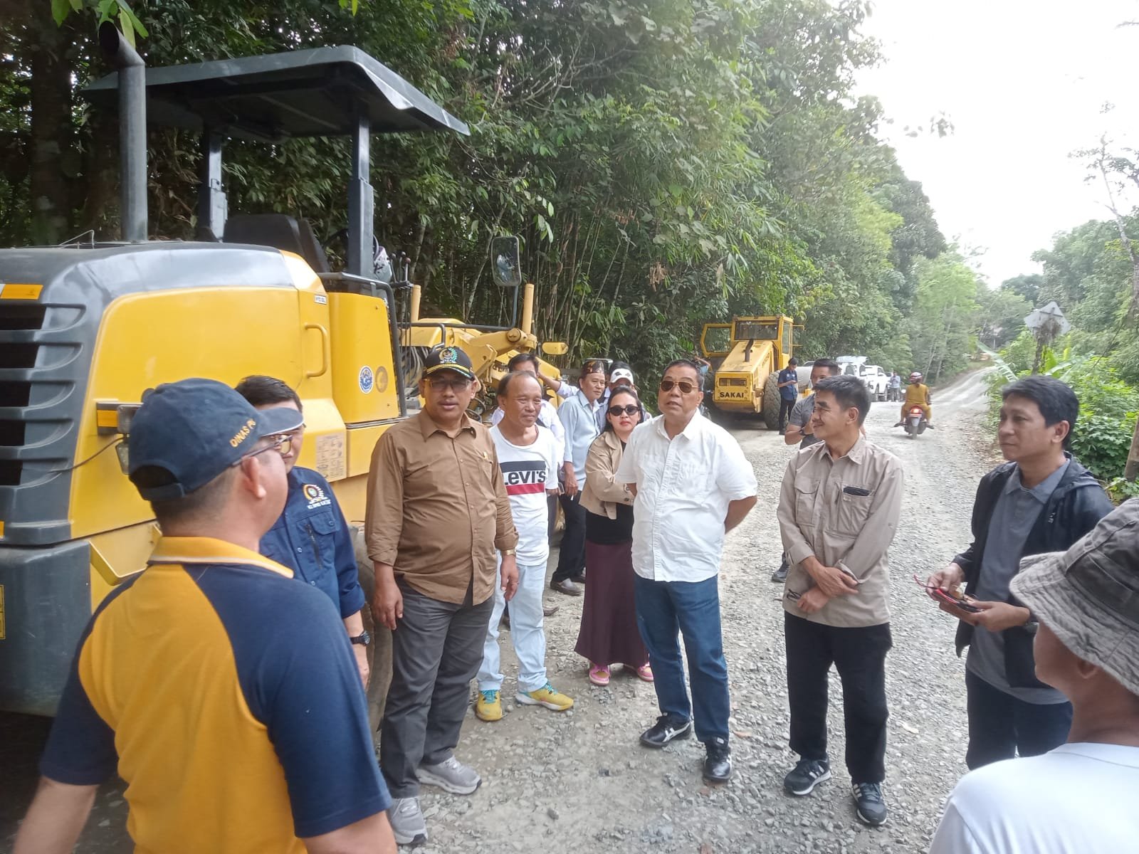 Komisi IV DPRD Kalteng Pantau Langsung Progres Pembangunan Ruas Jalan Daerah Bartim