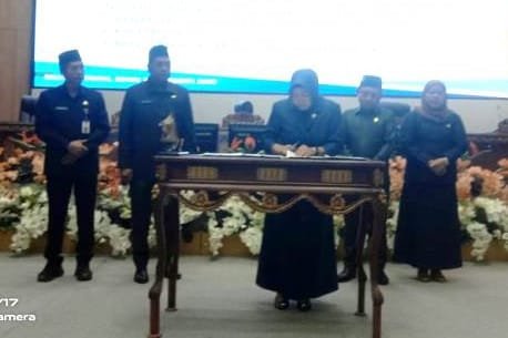 Rapat Paripurna Penyampaian Tiga Buah Raperda inisiatif