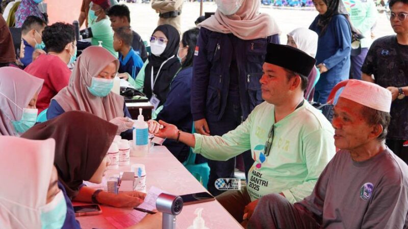 Rahmanto Muhidin Ikuti Jalan Sehat Peringatan Hari Santri Nasional Tingkat Kabupaten Mura