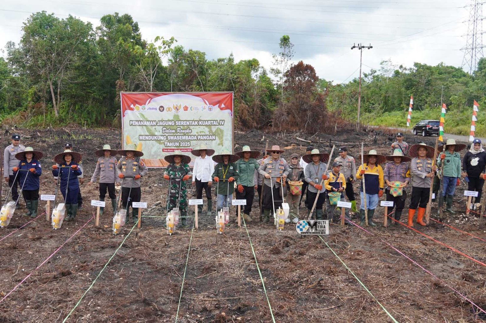 Dukung Program Swasembada Pangan, Pemkab Mura Ikuti Tanam Jagung Seretak