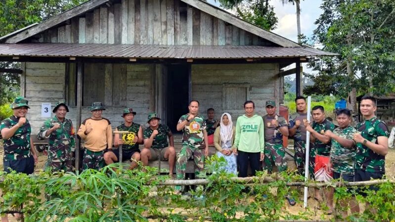 Senyum Hangat Sambut Kedatangan TNI di Desa Jamut dalam Rangka TMMD ke-126
